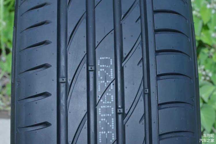 Шины victra sport 5. Maxxis Victra Sport 5. Maxxis Victra Sport 5 SUV. Maxxis Victra Sport 5 vs5. Maxxis Victra Sport 5 225 45 19.